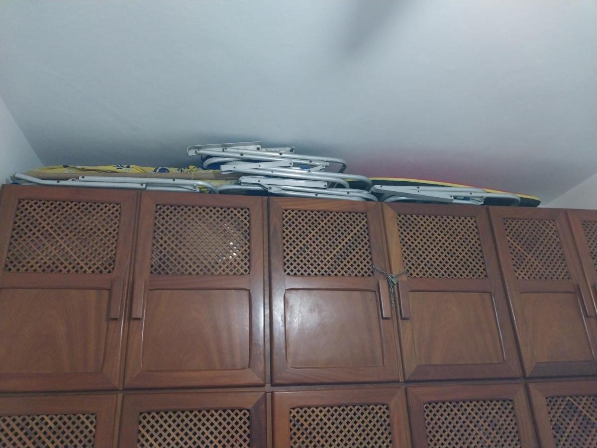 Apartamento A180m Da De Caicara *